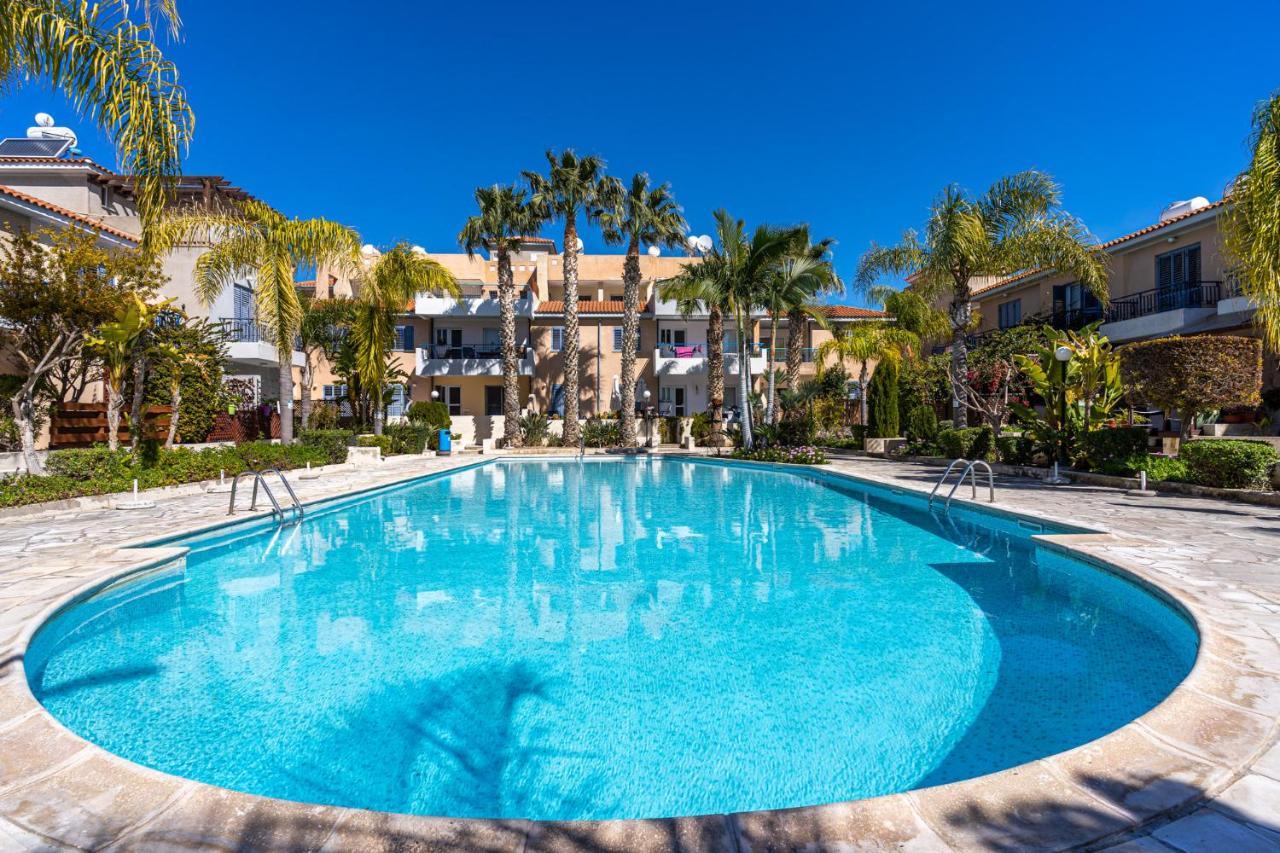 Summer Breeze Holiday Apartment With Pool Pafos Zewnętrze zdjęcie
